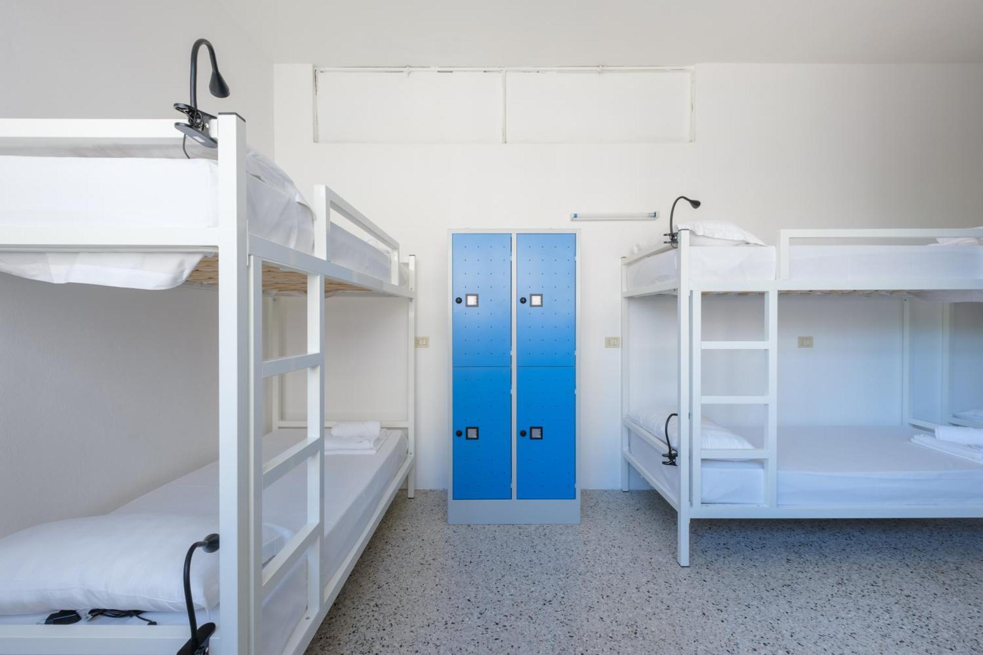 Meet Hostel